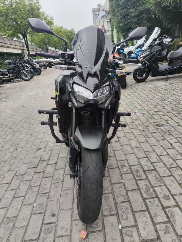 二手川崎Z900