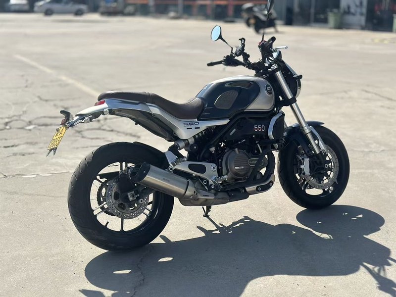 二手QJMOTOR逸550