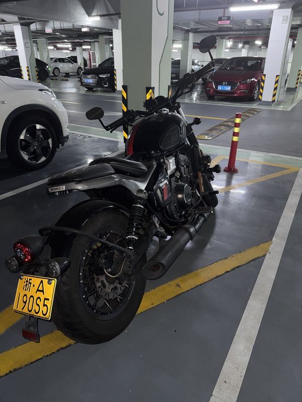 二手长江Bobbie ll 700i