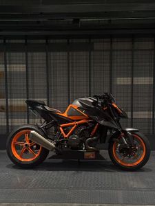 二手KTMR2R1290 Super Duke