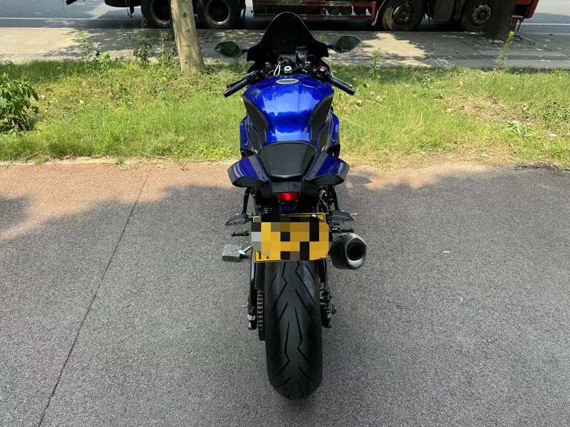 二手雅马哈YZF-R1