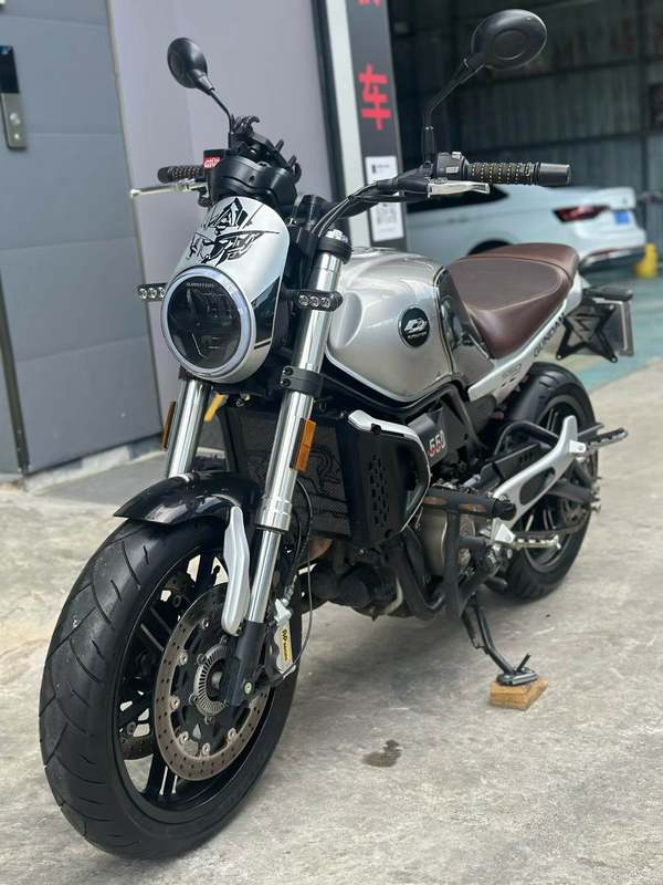 二手QJMOTOR逸550