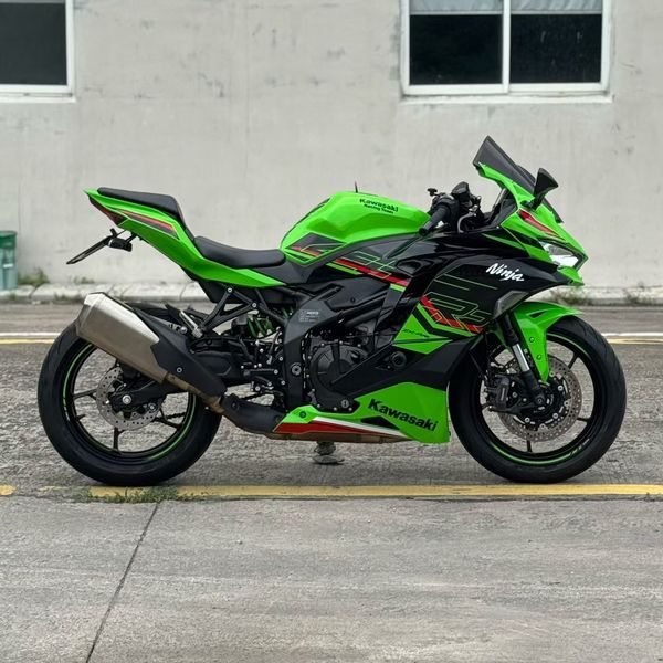 二手川崎ZX-4R