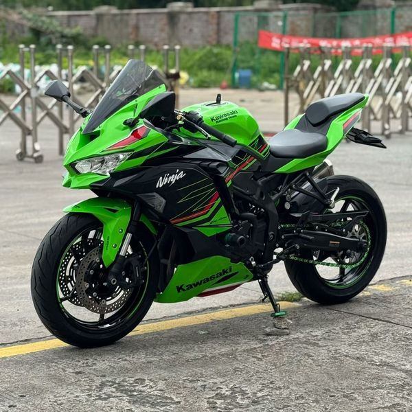 二手川崎ZX-4R