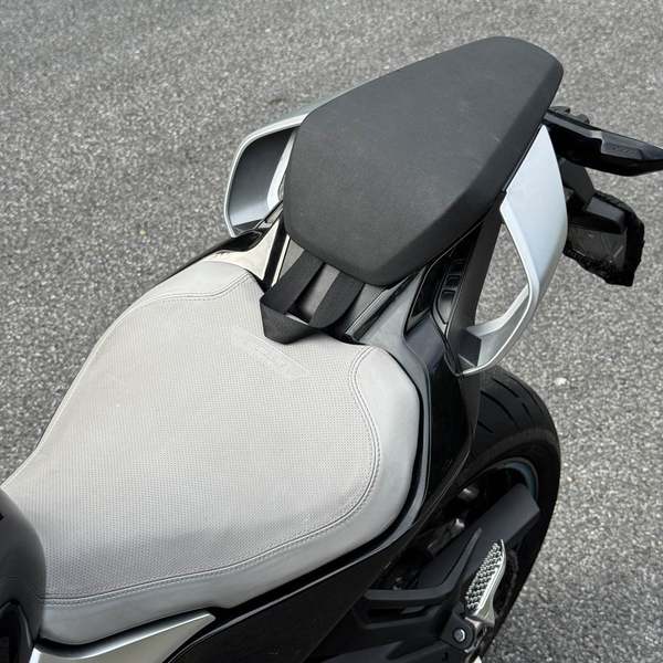 二手春风675SR-R