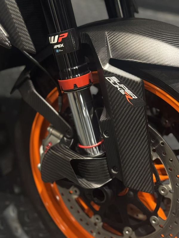二手KTMR2R1290 Super Duke