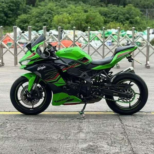 二手川崎ZX-4R