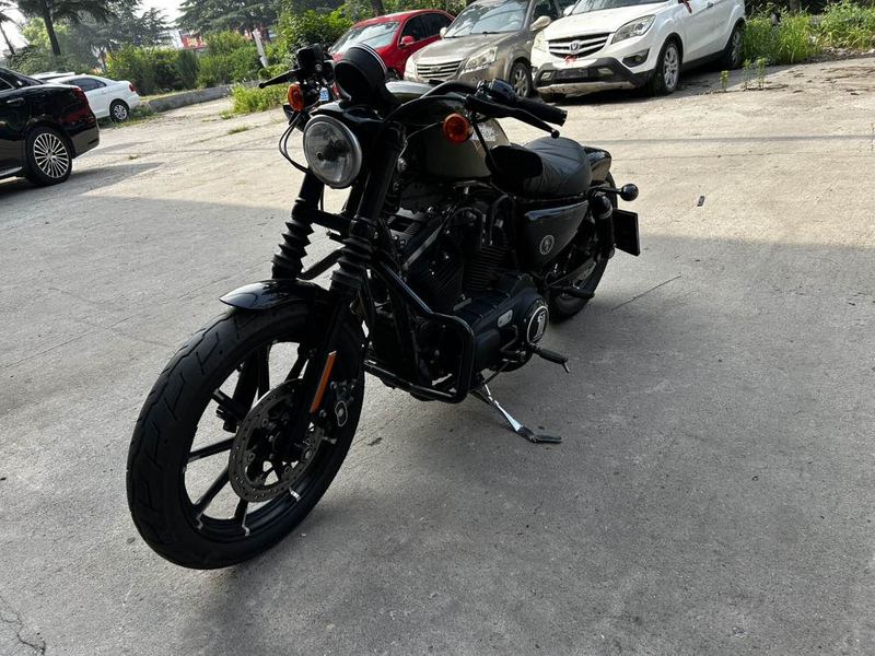 二手哈雷戴维森Iron883 硬汉