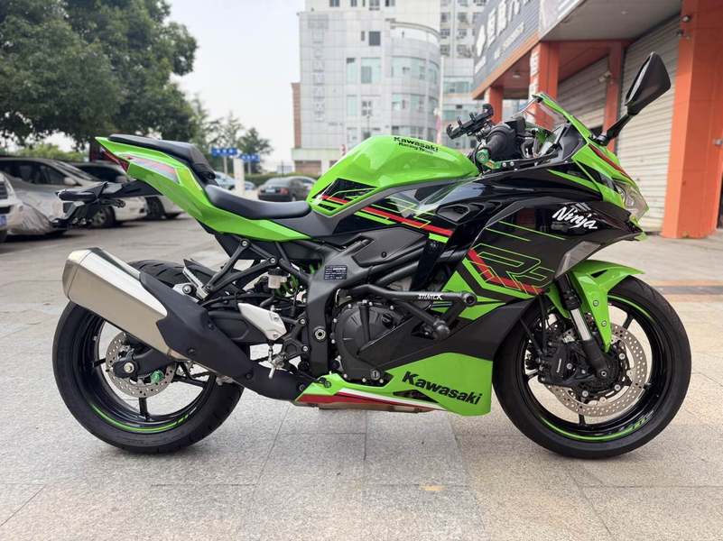 二手川崎ZX-4R