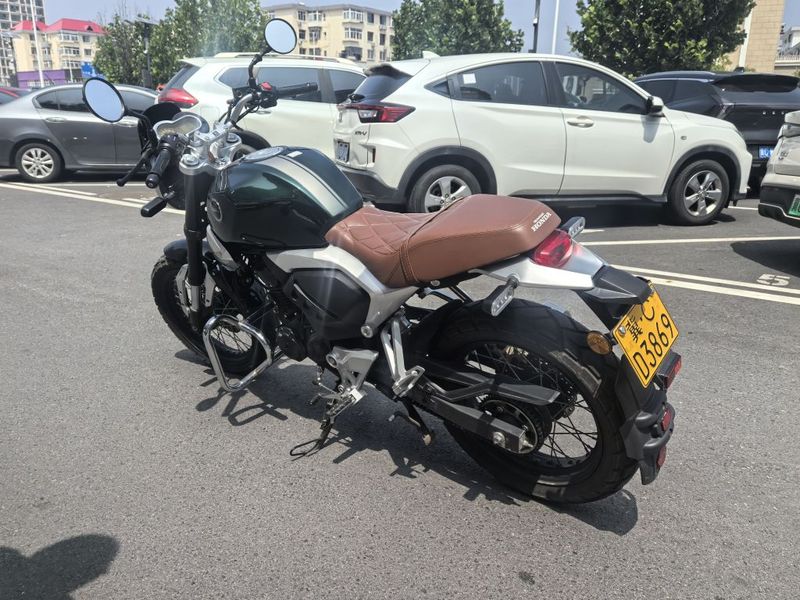 二手五羊本田鸷道 CB190SS