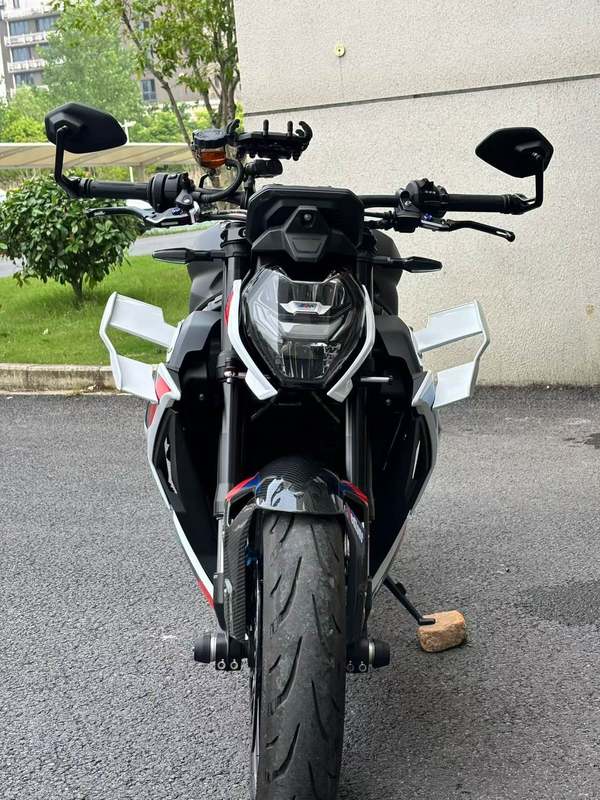二手宝马M 1000 R