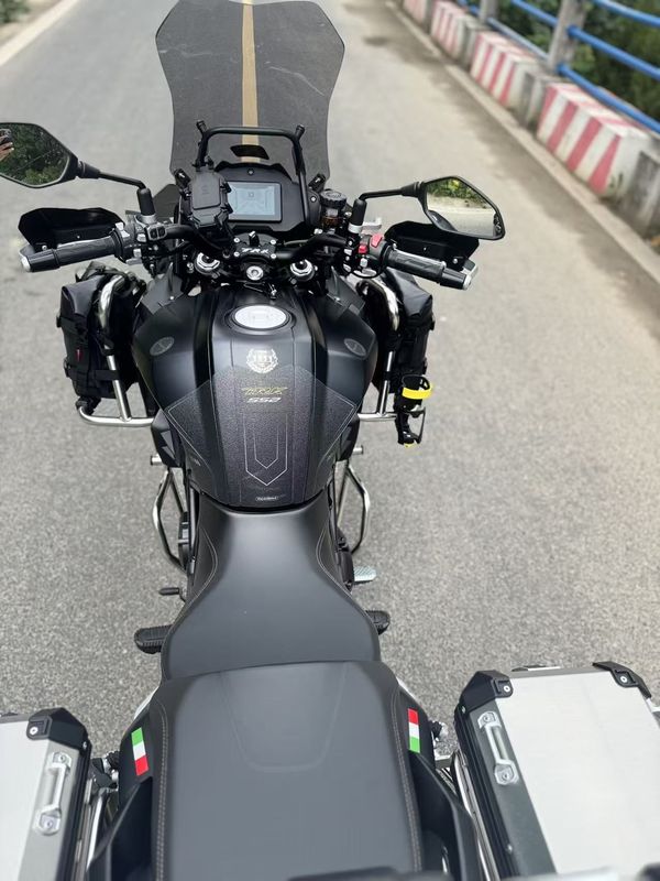 二手贝纳利TRK552