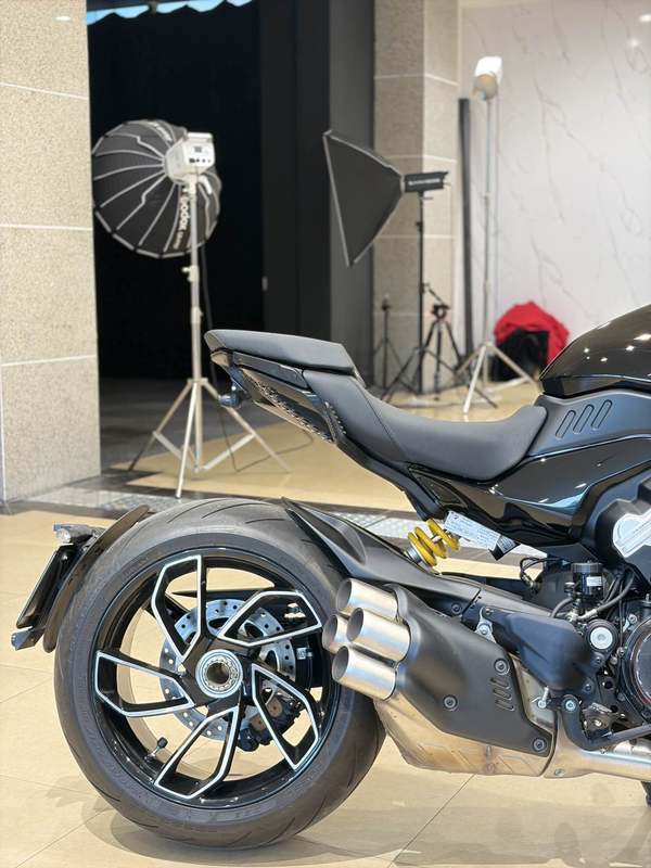 二手杜卡迪Diavel V4