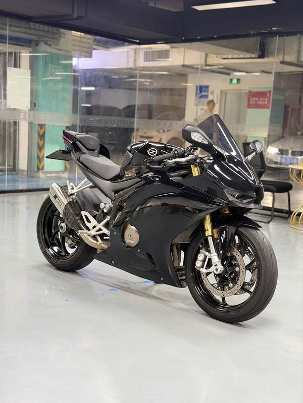 二手张雪机车500RR