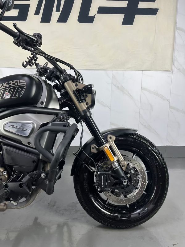 二手QJMOTOR闪700