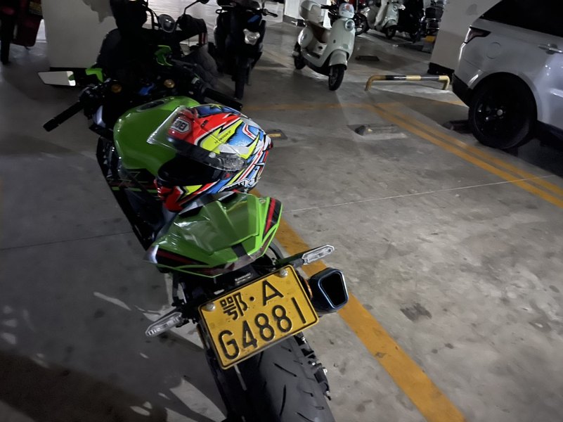 二手川崎ZX-4R