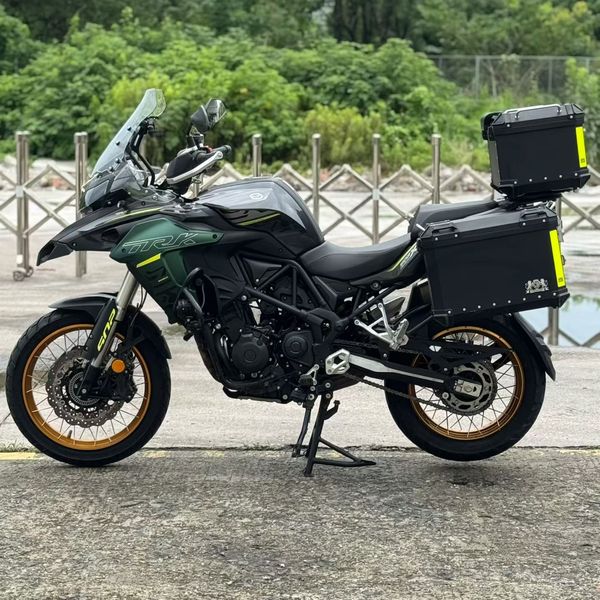 二手贝纳利金鹏 TRK502