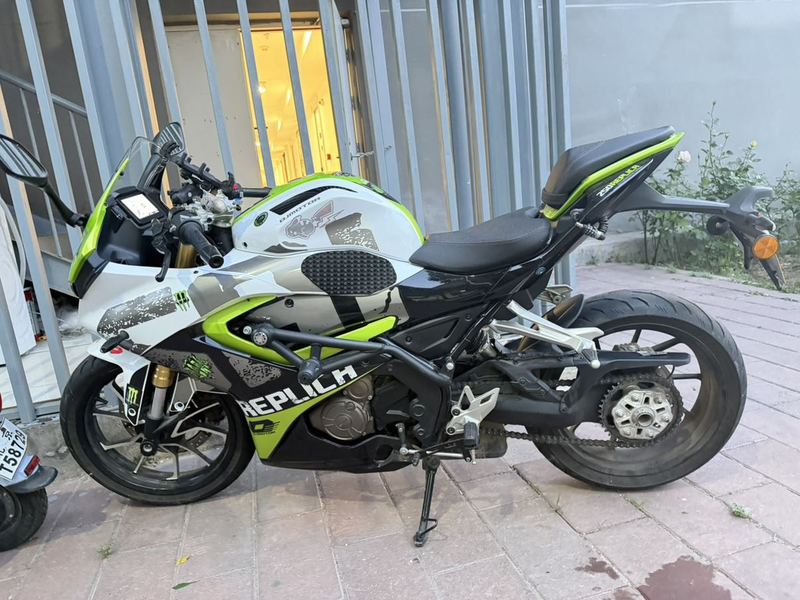 二手QJMOTOR赛250