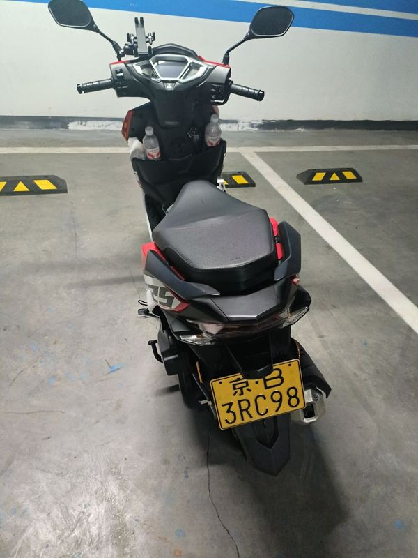二手五羊本田NX125