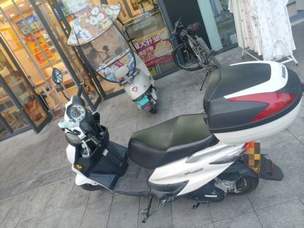二手济南铃木优驿 UE125T