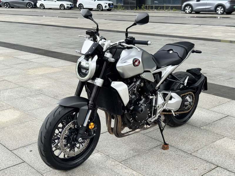 二手本田CB1000R