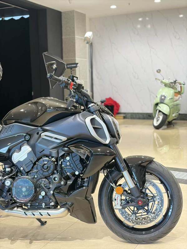 二手杜卡迪Diavel V4