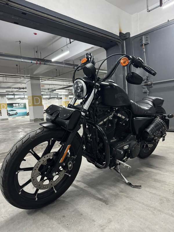 二手哈雷戴维森Iron883 硬汉