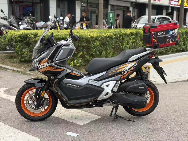 二手大阳V锐 ADV150