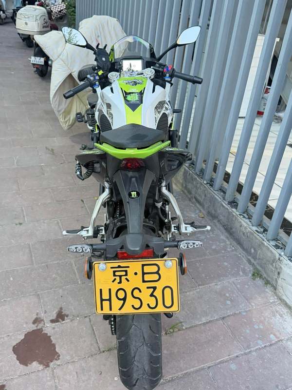 二手QJMOTOR赛250