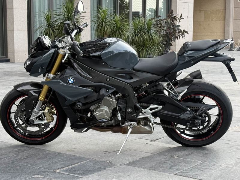 二手宝马S 1000 R