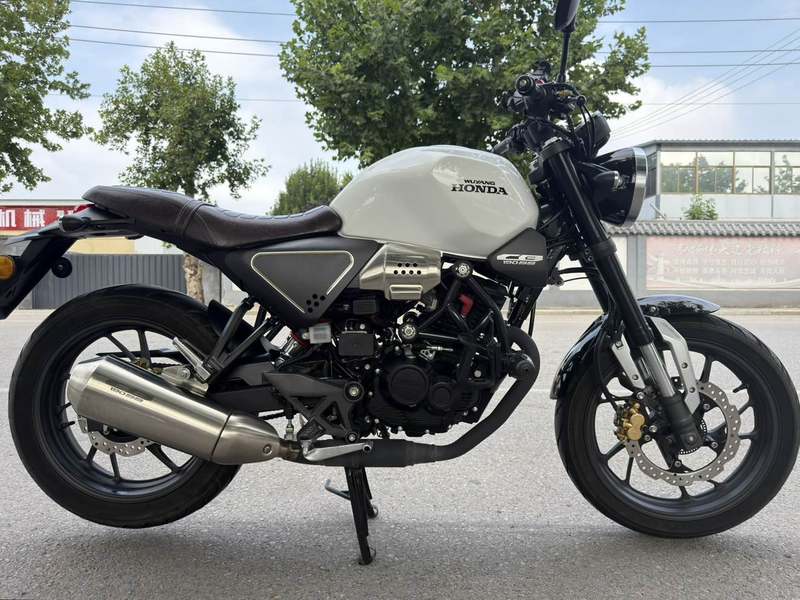 二手五羊本田鸷道 CB190SS