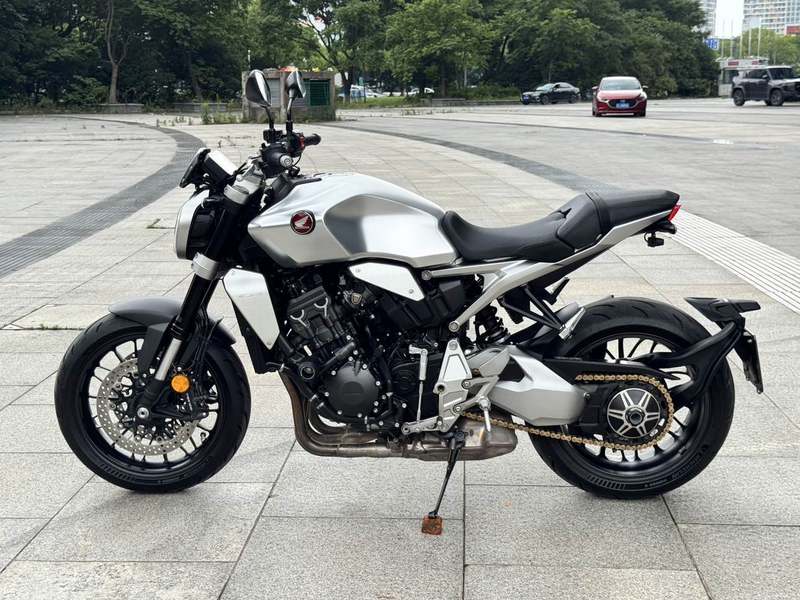 二手本田CB1000R