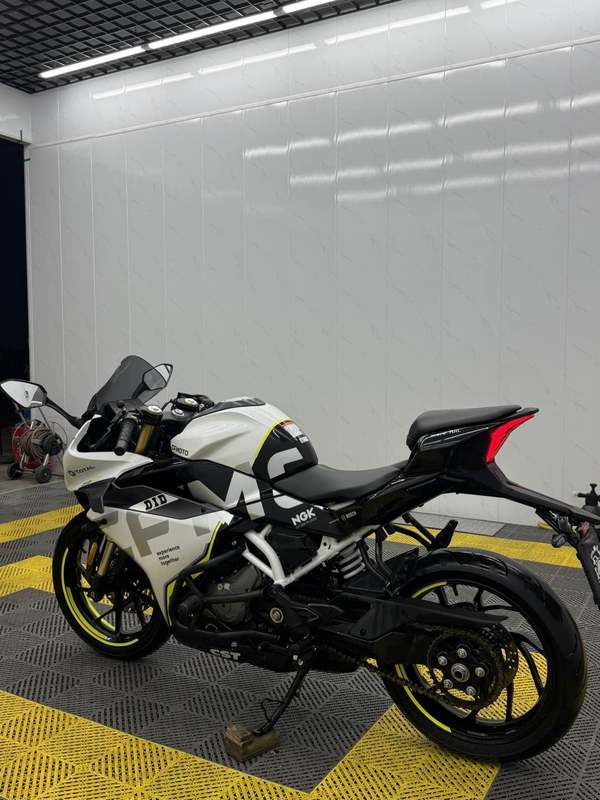 二手春风250SR