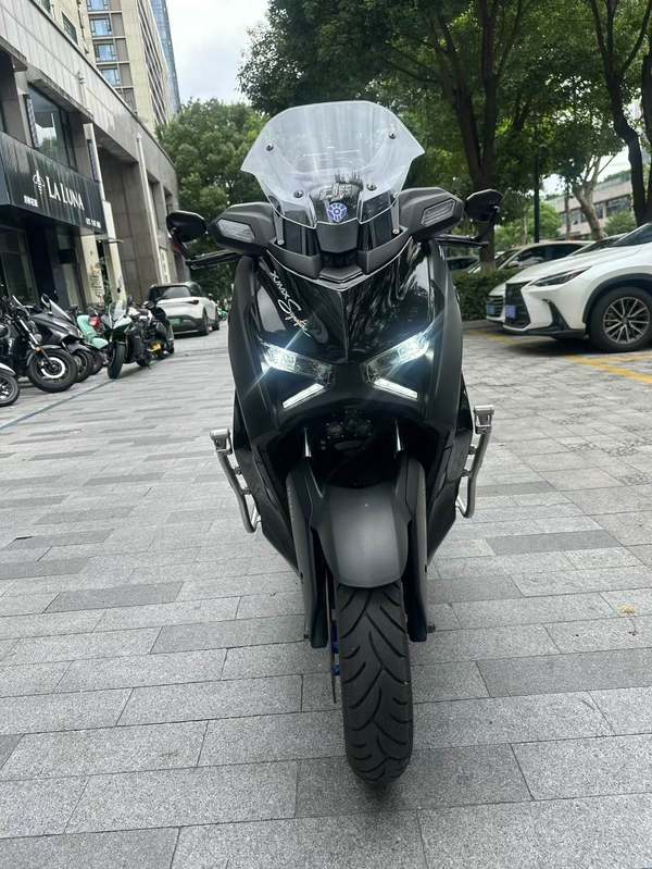 二手雅马哈XMAX