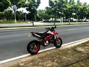 二手杜卡迪Hypermotard 950