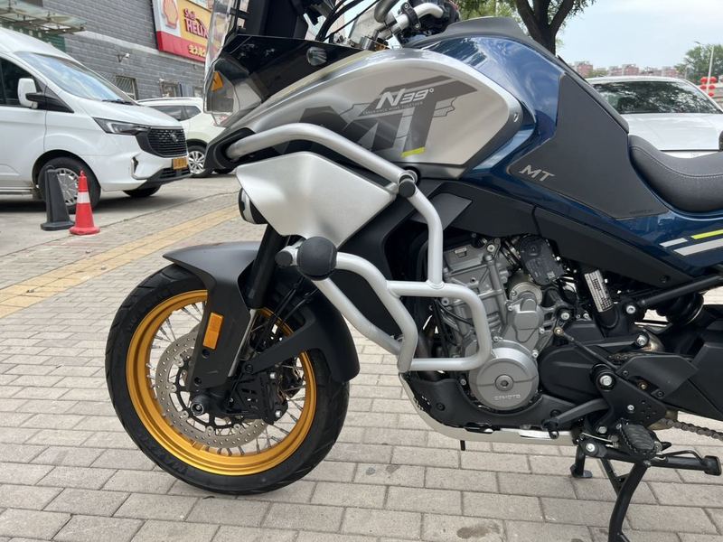 二手春风800MT