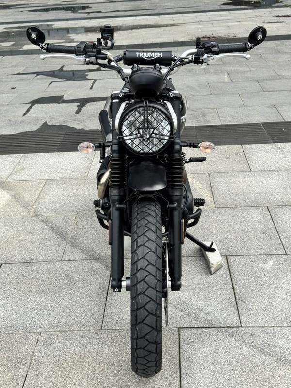 二手凯旋Scrambler 900