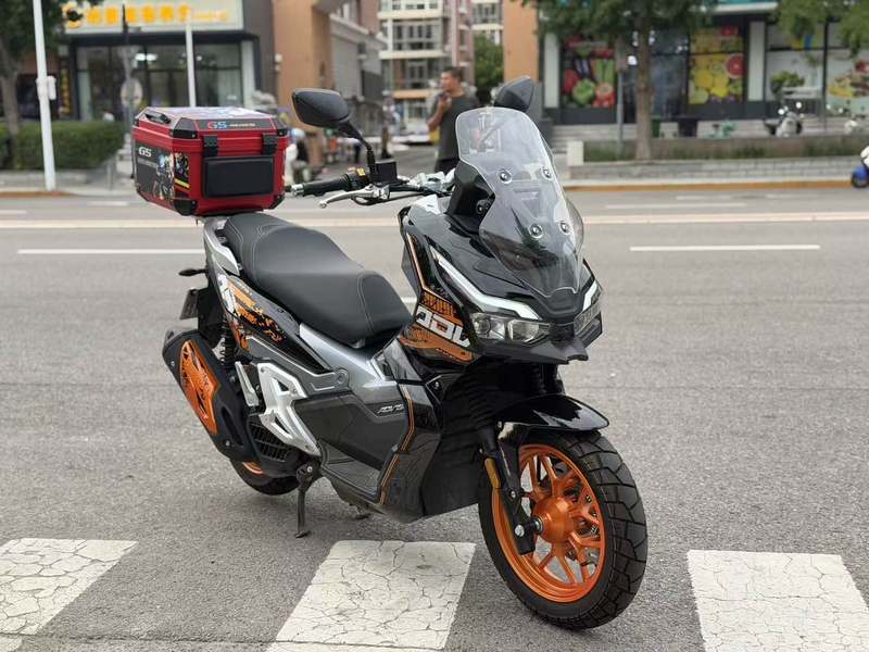 二手大阳V锐 ADV150