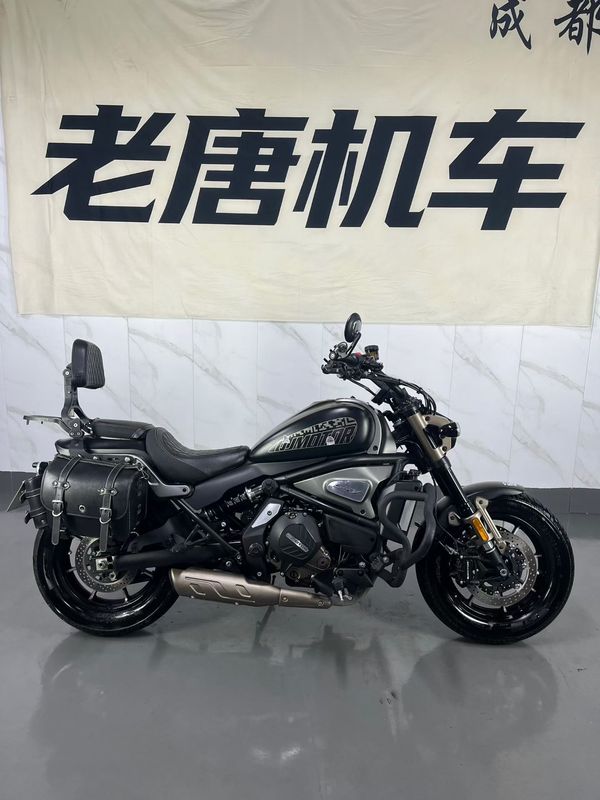 二手QJMOTOR闪700