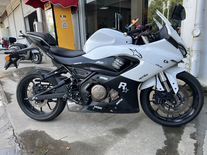 二手QJMOTOR赛250