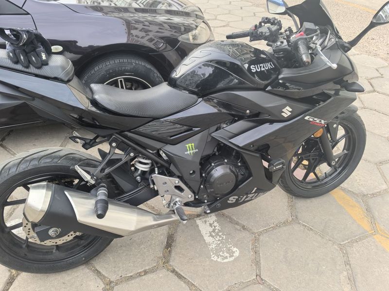 二手豪爵铃木GSX250R