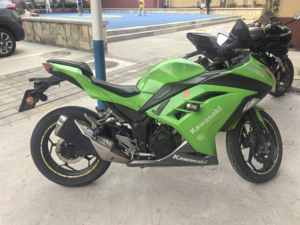 二手川崎Ninja 250