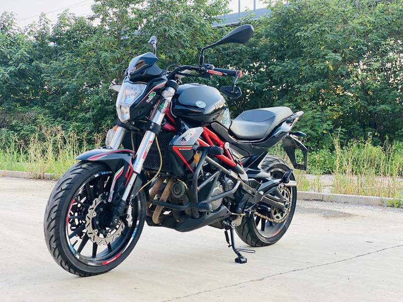 二手贝纳利蓝宝龙 BN302S