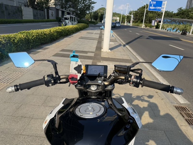 二手春风650NK