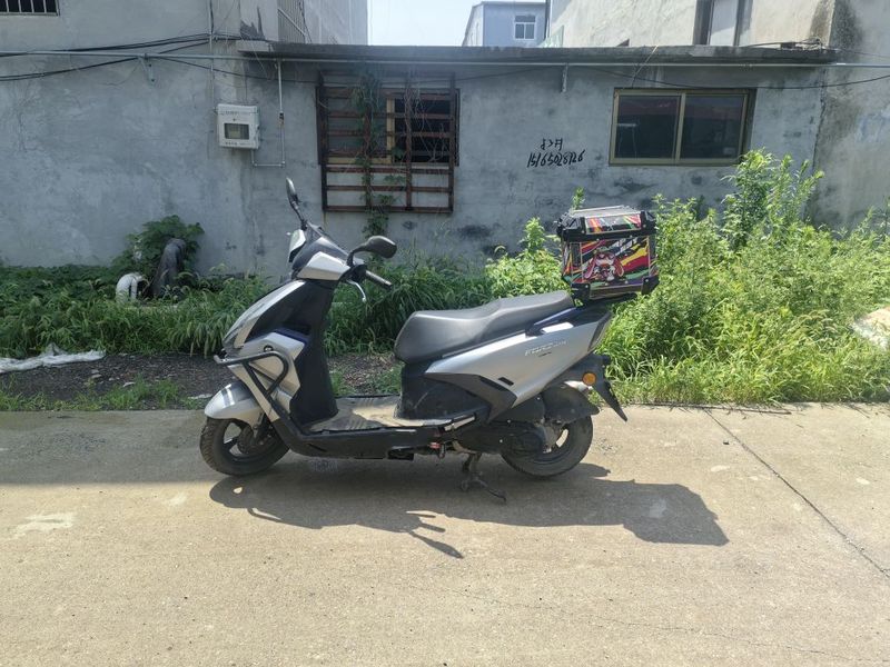 二手QJMOTOR鸿125