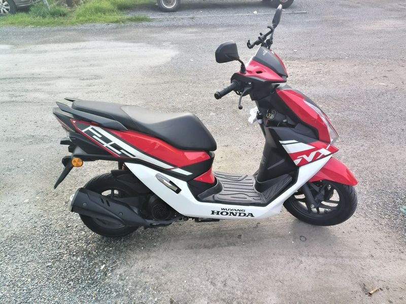 二手五羊本田NX125