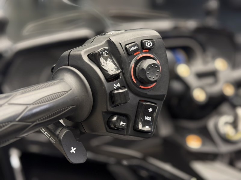 二手庞巴迪Spyder F3 