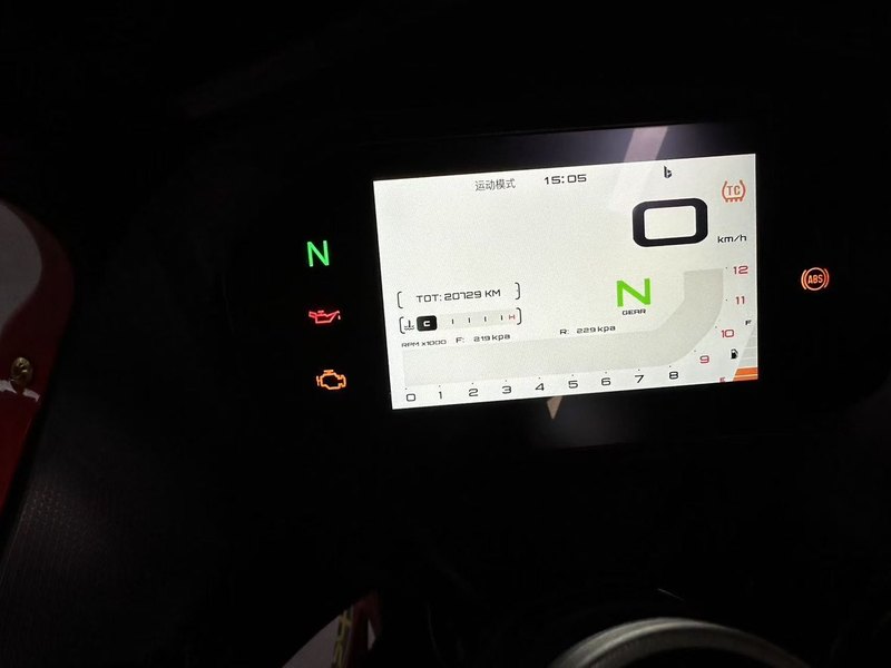 二手QJMOTOR赛800