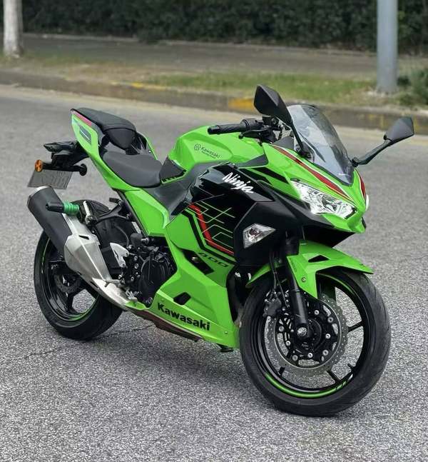二手川崎Ninja 400