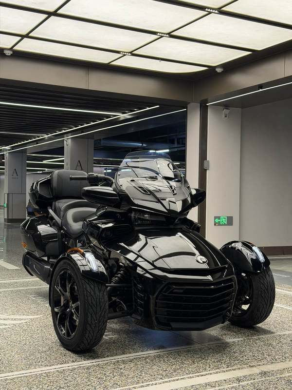 二手庞巴迪Spyder F3 